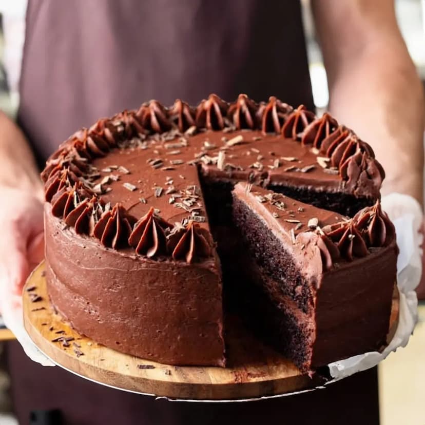 Rich 1/2 kg Chocolate Cake