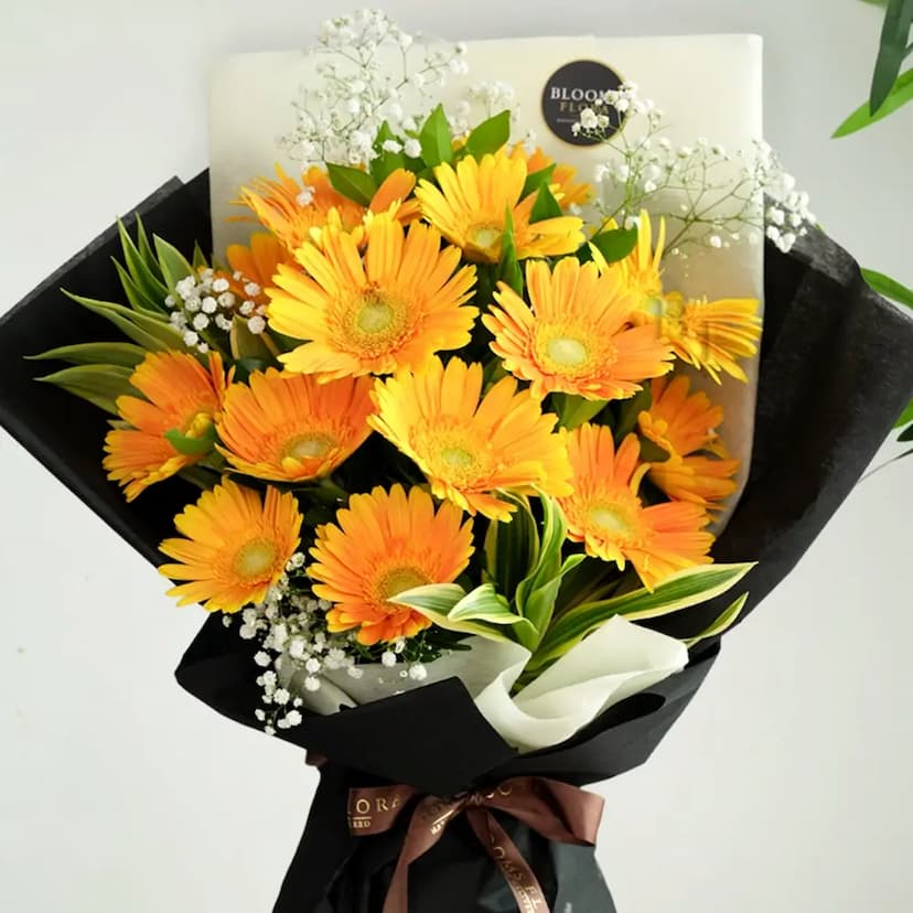 10 yellow gerberas bouquet