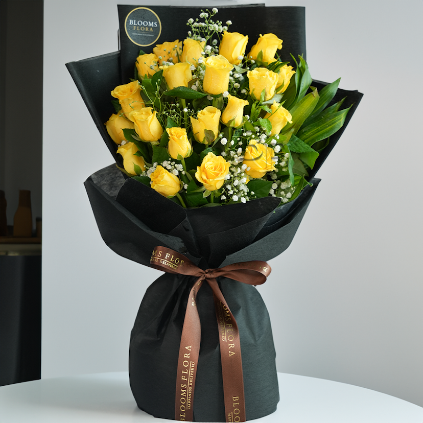 25 yellow roses bouquet