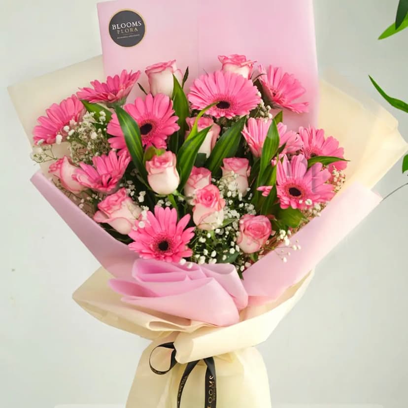 10 pink roses and 10 pink gerberas bouquet