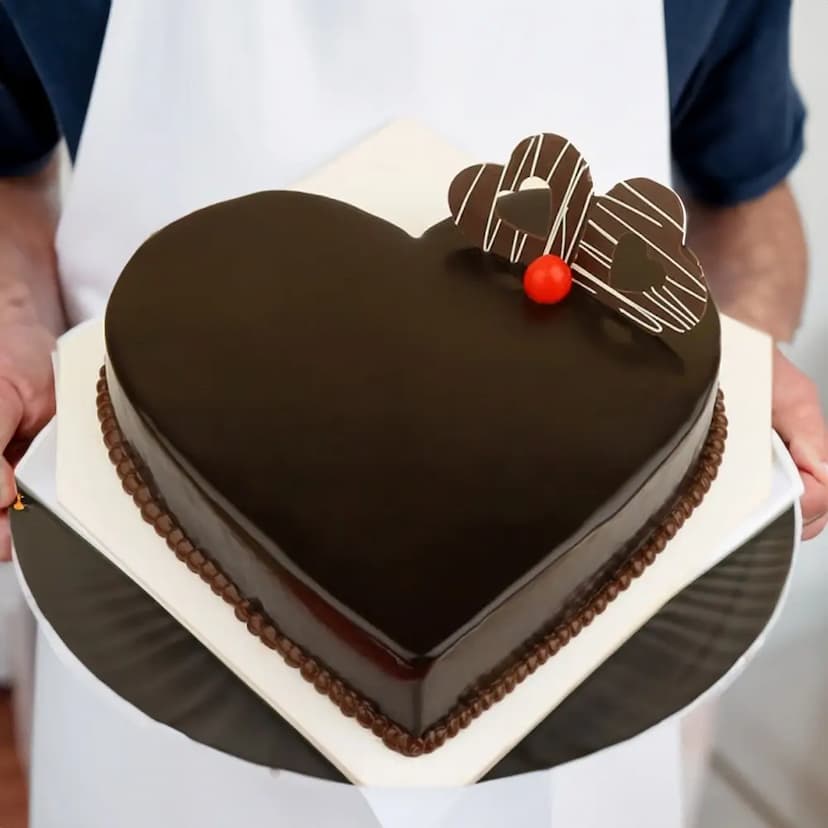 2 Kg Heartshape Chocolate Cake