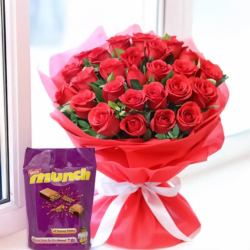 30 red roses with munch mini pack chocolate